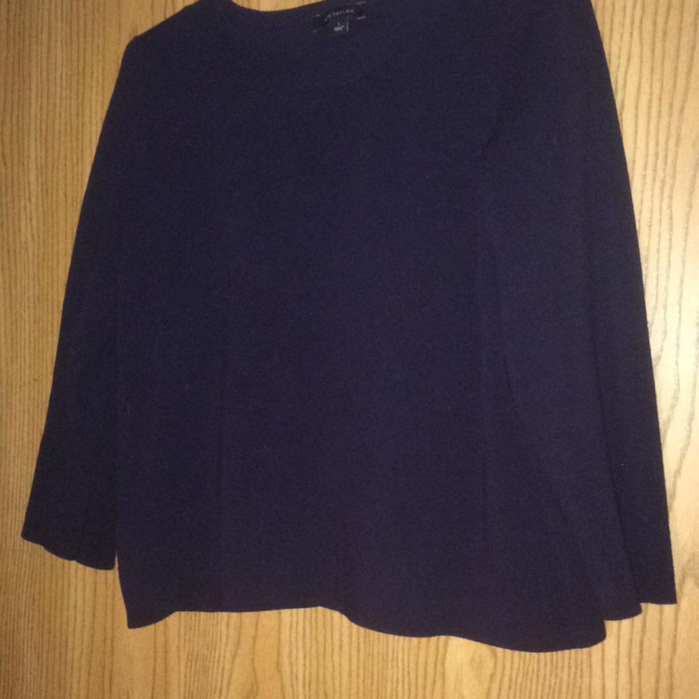 Ann Taylor long sleeve sweater